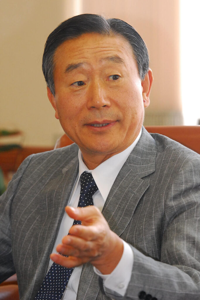 Yoji Sato